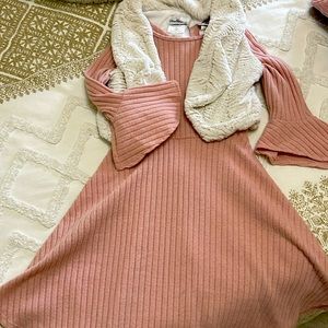 Rare Edition, Older Girls Size 14, Tulip Sleeve Dress